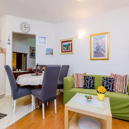 Captain Apartament *