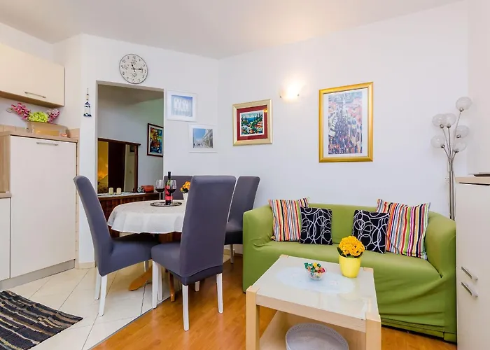 Captain Apartament *