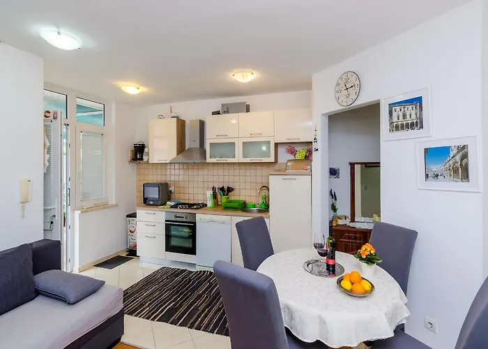 Apartament Captain